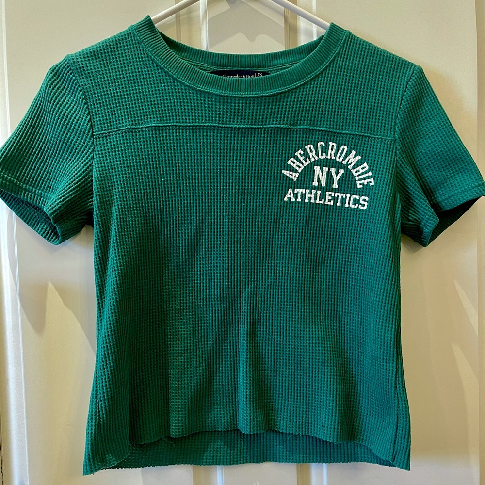 Dark green Abercrombie cropped shirt